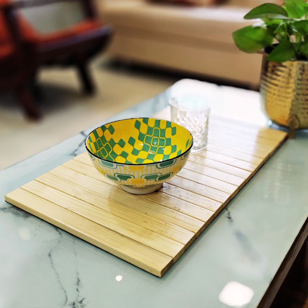 Areva’s Couch Tray – Made of Pine Wood | Flexible Table for Snacks, Drinks & Remotes | Fits Most Sofas | 43x27 cm – Areva